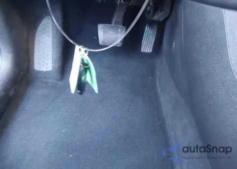 2020 Jeep Cherokee Latitude Fwd from USA, damaged, VIN 1C4PJLCB4LD581543